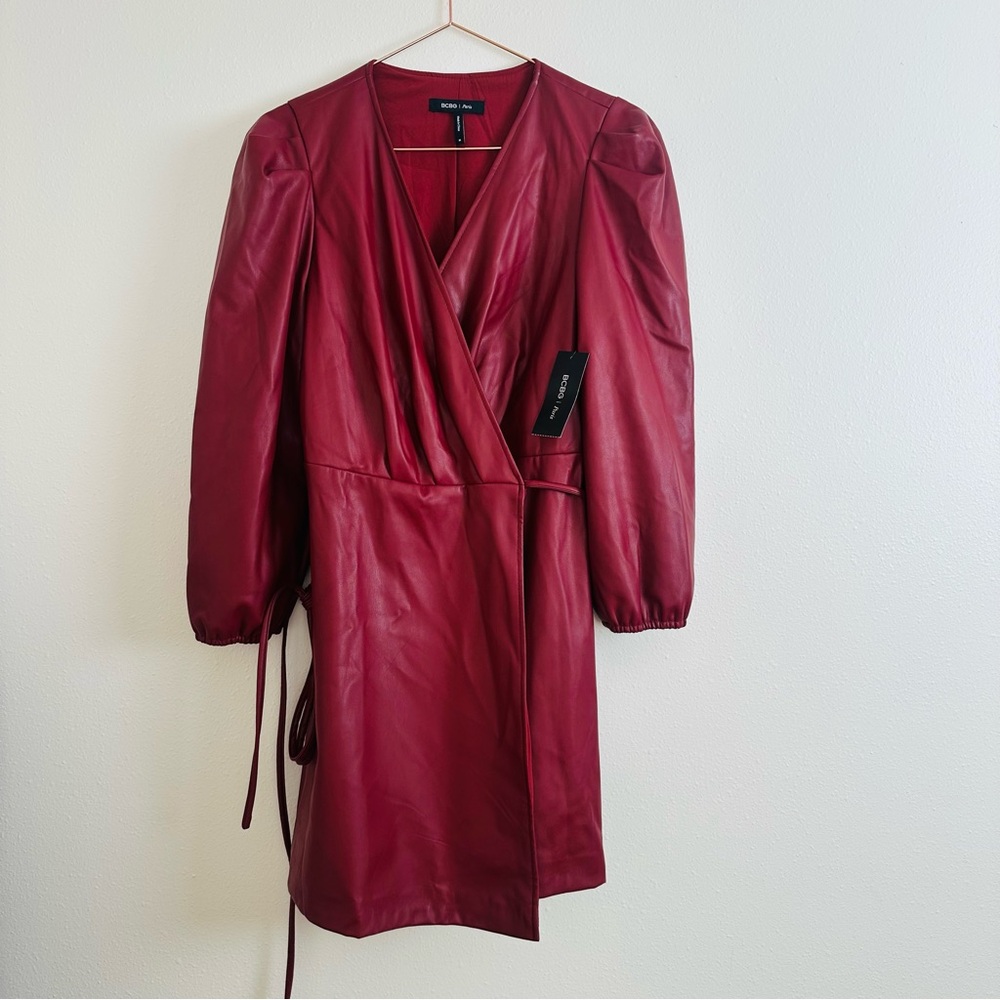 New BCBG Paris Mini Wrap Dress Bordeaux Faux Leather - Picture 5 of 11